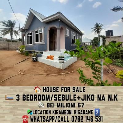 Nyumba ya vyumba vitatu inauzwa Kigamboni Kisarawe, Dar Es Salaam (400 sqm) Nyumba ya vyumba vitatu inauzwa Kigamboni Kisarawe, Dar Es Salaam (400 sqm)