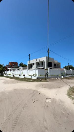 Residential Plot for Sale in Mbweni Malindi, Dar Es Salaam (1900 sqm) Residential Plot for Sale in Mbweni Malindi, Dar Es Salaam (1900 sqm)