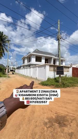 Nyumba ya vyumba vitatu inauzwa Kisota, Dar Es Salaam (1200 sqm) Nyumba ya vyumba vitatu inauzwa Kisota, Dar Es Salaam (1200 sqm)