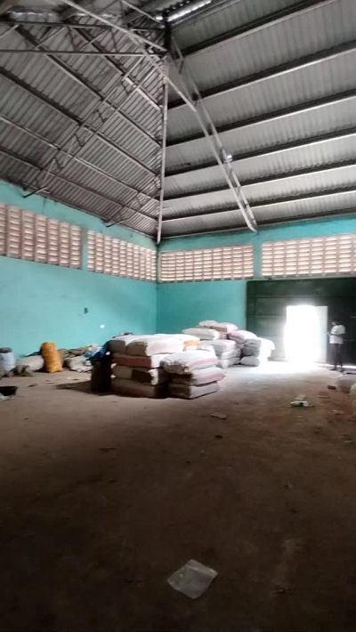 Godown/Ghala linapangishwa Kimara, Dar Es Salaam Godown/Ghala linapangishwa Kimara, Dar Es Salaam