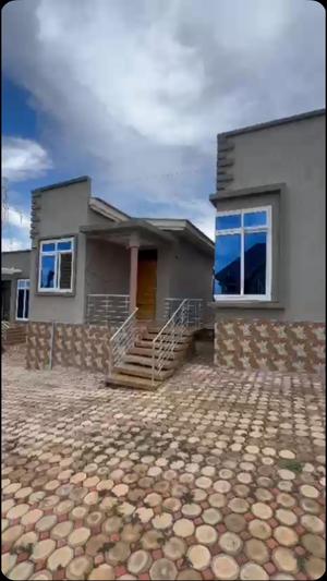 Nyumba ya vyumba viwili inapangishwa Oysterbay, Dar Es Salaam Nyumba ya vyumba viwili inapangishwa Oysterbay, Dar Es Salaam