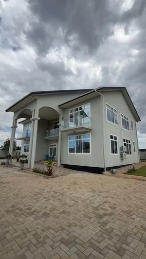 4 Bedrooms Furnished House for Rent in Ununio Beach, Dar Es Salaam 4 Bedrooms Furnished House for Rent in Ununio Beach, Dar Es Salaam