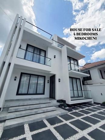 Nyumba ya vyumba vinne inauzwa Mikocheni, Dar Es Salaam (450 sqm)