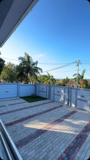 Nyumba ya vyumba vitatu inauzwa Tegeta Namanga, Dar Es Salaam (500 sqm)