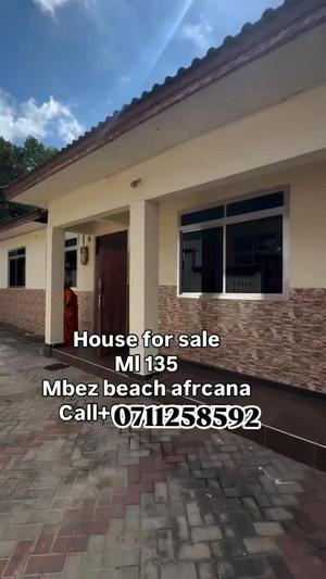 Kiwanja kinauzwa Mbezi Beach Africana, Dar Es Salaam Kiwanja kinauzwa Mbezi Beach Africana, Dar Es Salaam