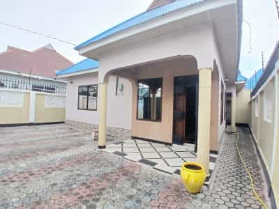 Nyumba ya vyumba viwili inapangishwa Tabata Kinyerezi Zabika Songasi, Dar Es Salaam Nyumba ya vyumba viwili inapangishwa Tabata Kinyerezi Zabika Songasi, Dar Es Salaam