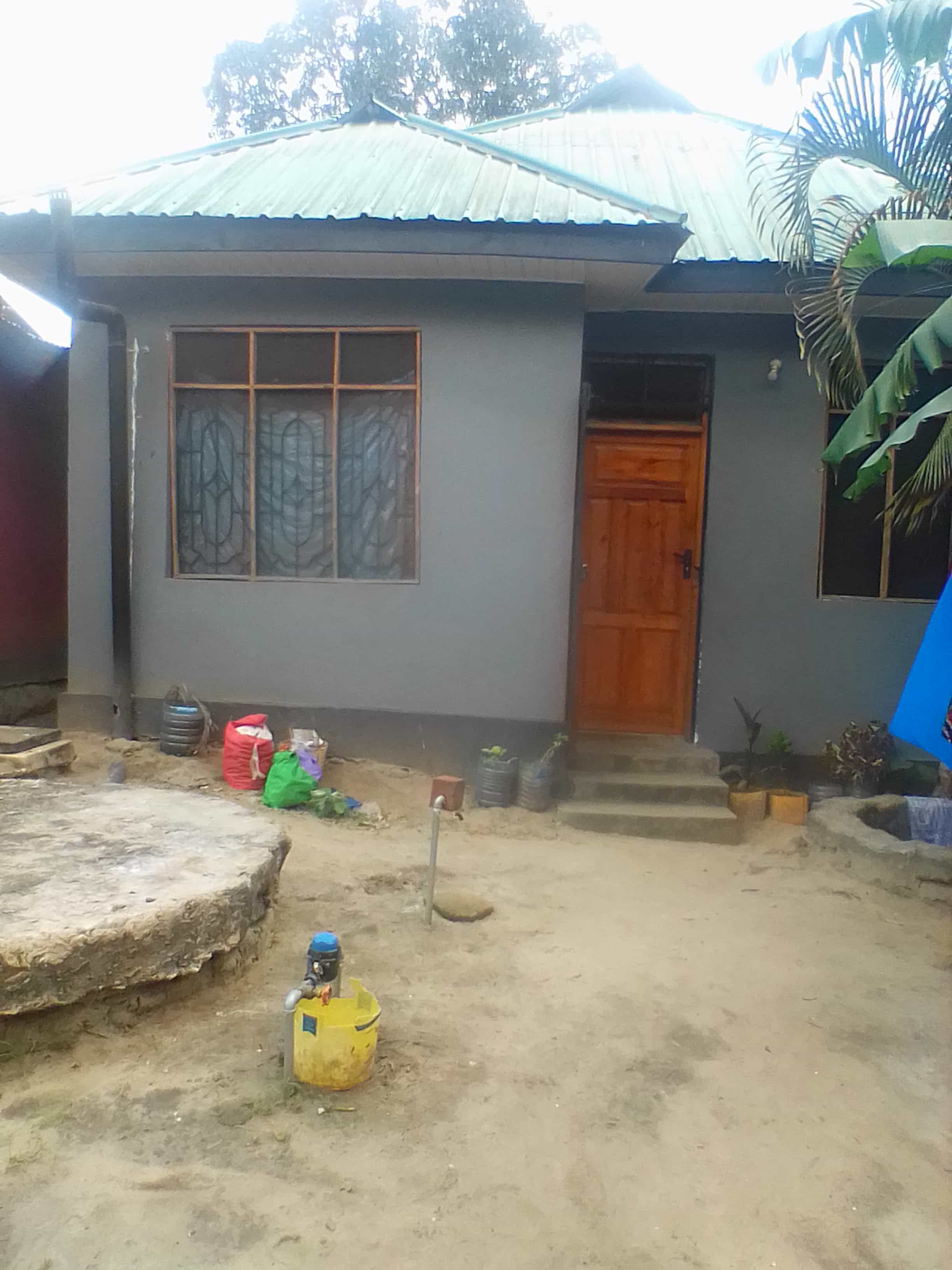 Nyumba ya vyumba vitatu inauzwa Kibaha, Pwani Nyumba ya vyumba vitatu inauzwa Kibaha, Pwani