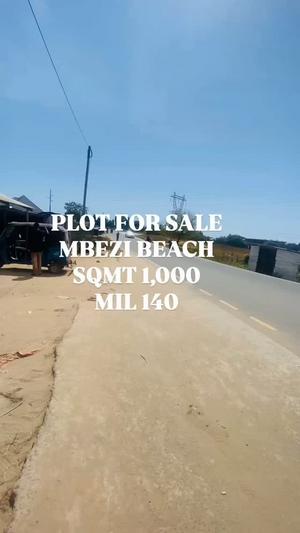 Kiwanja kinauzwa Mbezi Beach Africana Upande Wa Juu, Dar Es Salaam (1000 sqm) Kiwanja kinauzwa Mbezi Beach Africana Upande Wa Juu, Dar Es Salaam (1000 sqm)