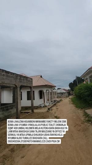 Nyumba ya vyumba 6 inauzwa Kigamboni Mikwambe, Dar Es Salaam (400 sqm) Nyumba ya vyumba 6 inauzwa Kigamboni Mikwambe, Dar Es Salaam (400 sqm)
