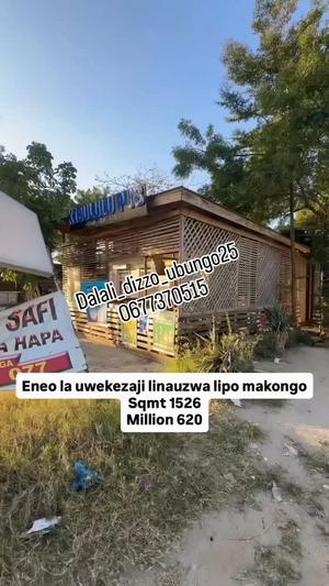 Kiwanja kinauzwa Makongo, Dar Es Salaam (1526 sqm) Kiwanja kinauzwa Makongo, Dar Es Salaam (1526 sqm)