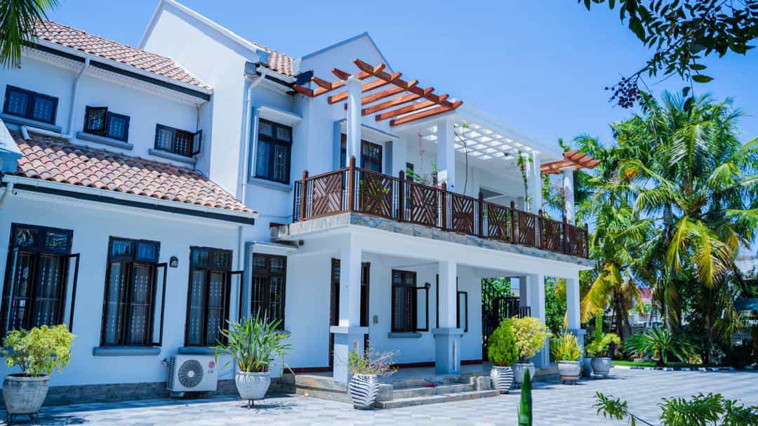 4 Bedrooms Furnished House for Rent in Bahari Beach , Dar es Salaam 4 Bedrooms Furnished House for Rent in Bahari Beach , Dar es Salaam