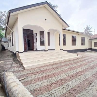 Nyumba ya vyumba vinne inapangishwa Kimara Mwisho, Dar Es Salaam Nyumba ya vyumba vinne inapangishwa Kimara Mwisho, Dar Es Salaam