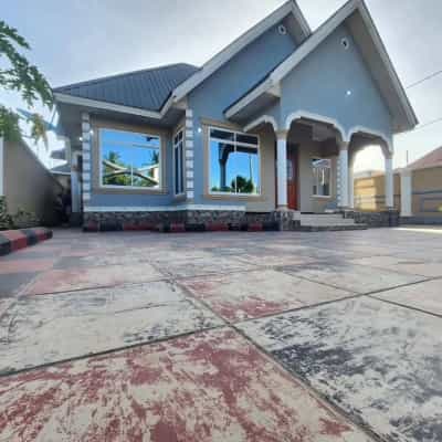 3 Bedrooms House for Rent in Gongo La Mboto Mwisho, Dar Es Salaam