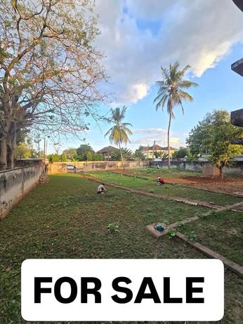 Kiwanja kinauzwa Mbezi Beach, Dar Es Salaam sqm 1000
