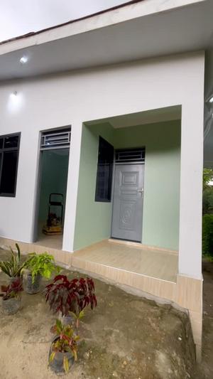 Nyumba ya chumba kimoja inapangishwa Makongo Juu Ccm, Dar Es Salaam