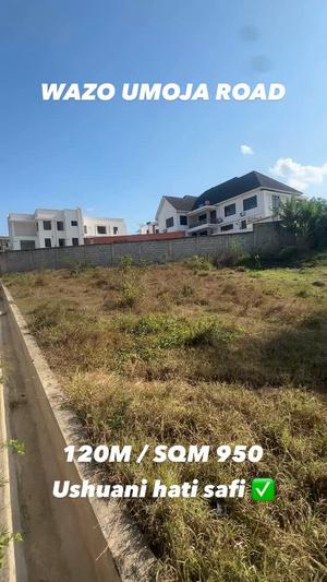 Kiwanja kinauzwa Wazo Umoja Road, Ushuani, Dar Es Salaam (950 sqm) Kiwanja kinauzwa Wazo Umoja Road, Ushuani, Dar Es Salaam (950 sqm)