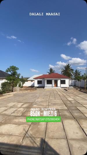 Nyumba ya vyumba vitatu inapangishwa Wazo Kontena, Dar Es Salaam Nyumba ya vyumba vitatu inapangishwa Wazo Kontena, Dar Es Salaam
