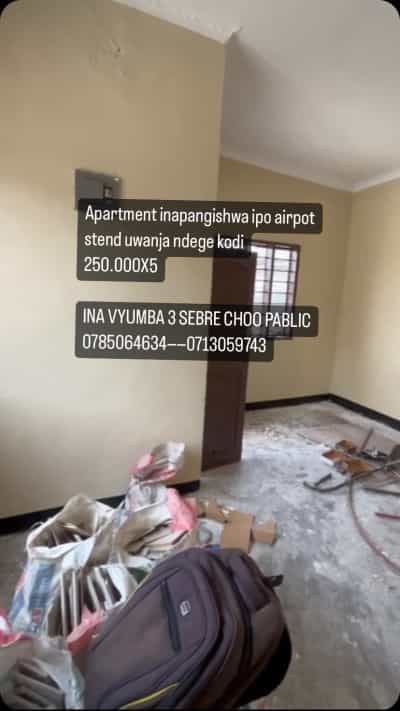 Apartment ya vyumba vitatu inapangishwa Airport stend uwanja ndege, Dar Es Salaam