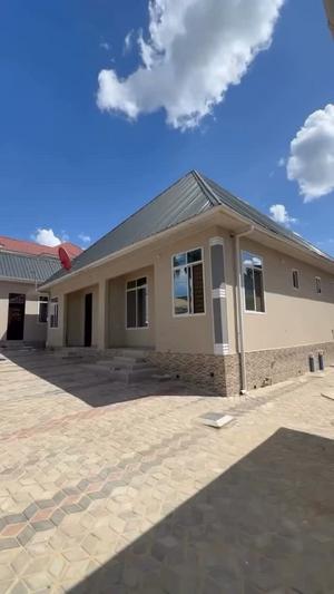 Nyumba ya chumba kimoja inapangishwa Goba Center, Dar Es Salaam Nyumba ya chumba kimoja inapangishwa Goba Center, Dar Es Salaam