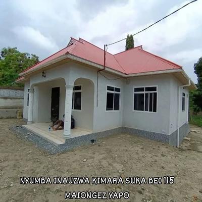 Nyumba ya vyumba vitatu inauzwa Kimara Suka, Dar Es Salaam (584 sqm)