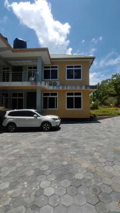 2 Bedrooms House/Apartment for Rent in Makongo, Dar Es Salaam