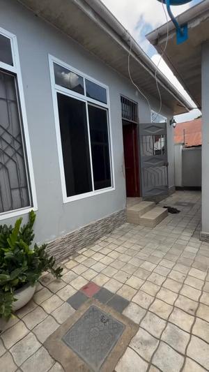 Nyumba ya vyumba viwili inapangishwa Kinondoni, Dar Es Salaam Nyumba ya vyumba viwili inapangishwa Kinondoni, Dar Es Salaam