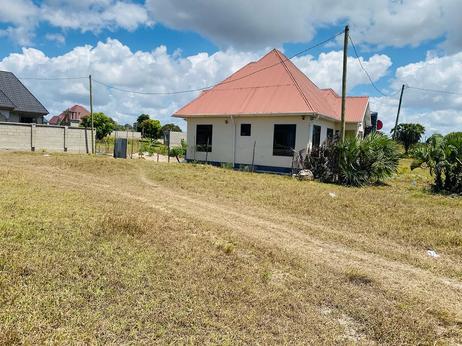 Kiwanja (Commercial Plot) kinauzwa Kigamboni-Mchikichini, Dar Es Salaam (1283 sqm)