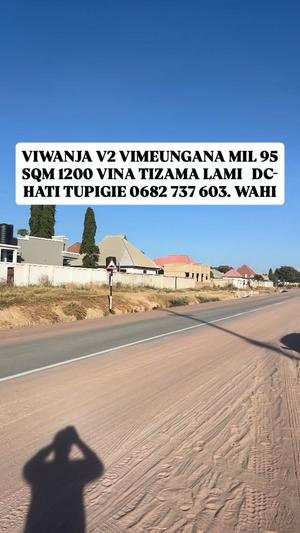 Viwanja vinauzwa Nkuhungu, Dodoma sqm 1200