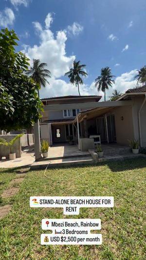 Nyumba ya vyumba vitatu inapangishwa Mbezi Beach, Dar Es Salaam Nyumba ya vyumba vitatu inapangishwa Mbezi Beach, Dar Es Salaam