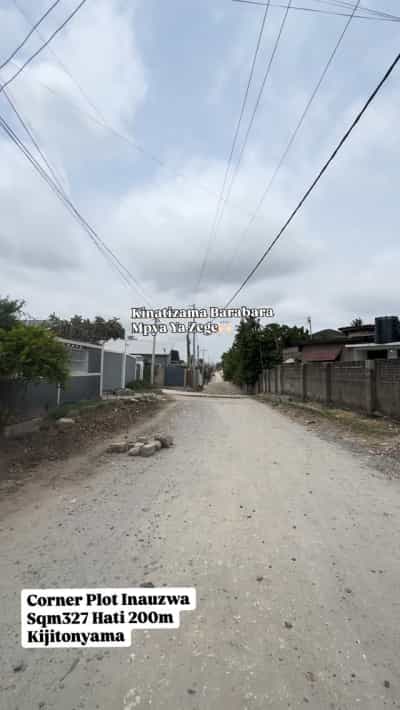 Commercial Plot for Sale in Kijitonyama, Dar Es Salaam (327 sqm)
