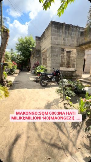 Kiwanja kinauzwa Makongo, Dar Es Salaam sqm 600