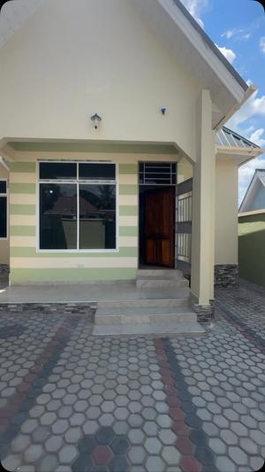 Apartment ya vyumba viwili inapangishwa Ungindoni, Dar Es Salaam Apartment ya vyumba viwili inapangishwa Ungindoni, Dar Es Salaam