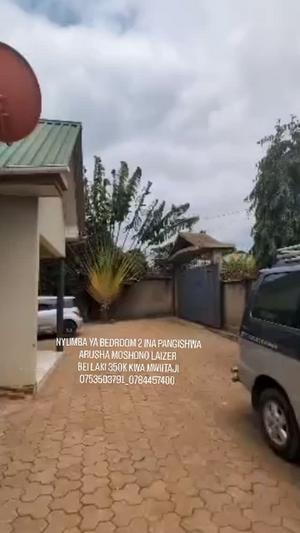 Nyumba ya vyumba viwili inapangishwa Arusha Moshono Laizer Nyumba ya vyumba viwili inapangishwa Arusha Moshono Laizer
