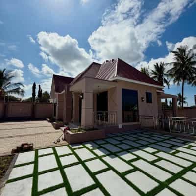 Nyumba ya vyumba vinne inauzwa Boko Magengeni, Dar Es Salaam (600 sqm)