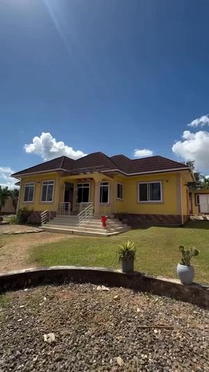 Nyumba ya vyumba vinne inapangishwa Salasala, Dar Es Salaam