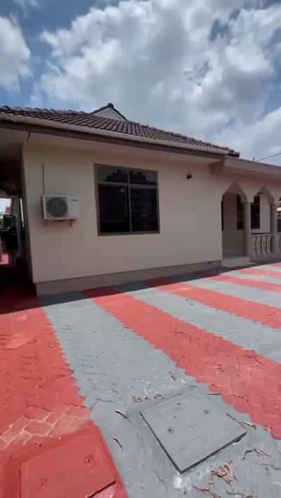 Nyumba ya vyumba vitatu inapangishwa Mbezi Beach, Dar Es Salaam