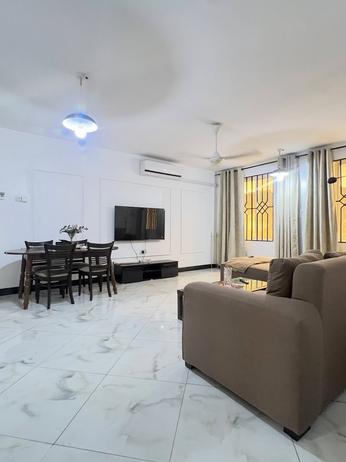 Apartment (Furnished) ya vyumba viwili inapangishwa Mikocheni B, Dar Es Salaam Apartment (Furnished) ya vyumba viwili inapangishwa Mikocheni B, Dar Es Salaam