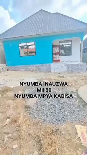 Nyumba ya vyumba vitatu inauzwa Mbezi Mpiji Magoe, Dar Es Salaam (600 sqm) Nyumba ya vyumba vitatu inauzwa Mbezi Mpiji Magoe, Dar Es Salaam (600 sqm)
