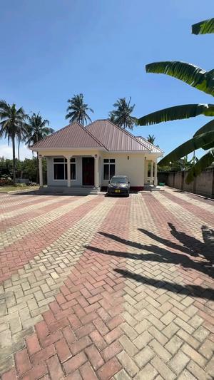 Nyumba ya vyumba vitatu inapangishwa Salasala, Dar Es Salaam Nyumba ya vyumba vitatu inapangishwa Salasala, Dar Es Salaam