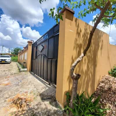 Nyumba ya vyumba vitatu inapangishwa Kinyerezi, Dar Es Salaam