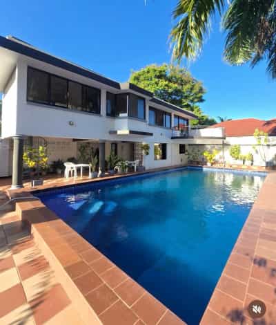 Apartment (Furnished) ya vyumba vitatu inapangishwa Masaki, Dar Es Salaam