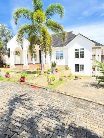 4 Bedrooms House for Sale in Goba Maghorofani, Dar Es Salaam (2070 sqm)