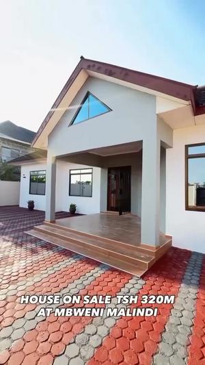 Nyumba ya vyumba vitatu inauzwa Mbweni Malindi, Dar Es Salaam (800 sqm)