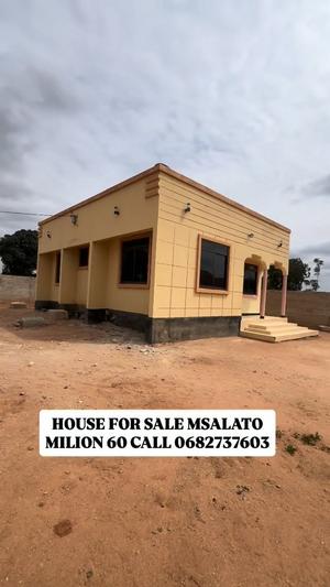 Nyumba ya vyumba viwili inauzwa Msalato, Dodoma (900 sqm)