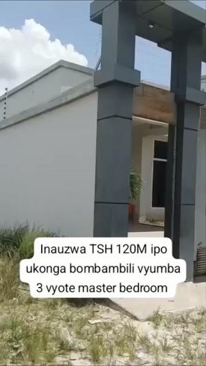 Nyumba ya vyumba vinne inauzwa Ukonga Bomba 2, Dar Es Salaam (400 sqm)