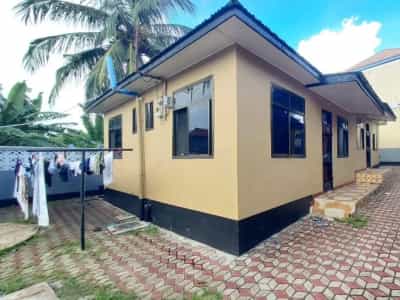Apartment ya vyumba viwili inapangishwa Kimara Suka, Dar Es Salaam Apartment ya vyumba viwili inapangishwa Kimara Suka, Dar Es Salaam