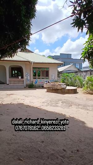 Nyumba ya vyumba vitatu inauzwa Tabata Kinyerezi, Dar Es Salaam Nyumba ya vyumba vitatu inauzwa Tabata Kinyerezi, Dar Es Salaam