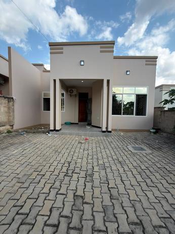 Nyumba ya vyumba viwili inapangishwa Goba Lastanza, Dar Es Salaam Nyumba ya vyumba viwili inapangishwa Goba Lastanza, Dar Es Salaam