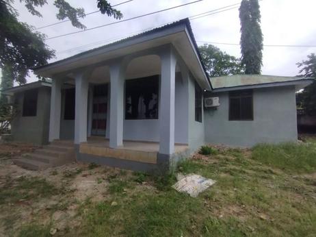 3 Bedrooms House for Rent in Kimara Suka, Dar Es Salaam