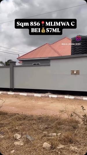 Kiwanja kinauzwa Mlimwa C, Dodoma (856 sqm) Kiwanja kinauzwa Mlimwa C, Dodoma (856 sqm)